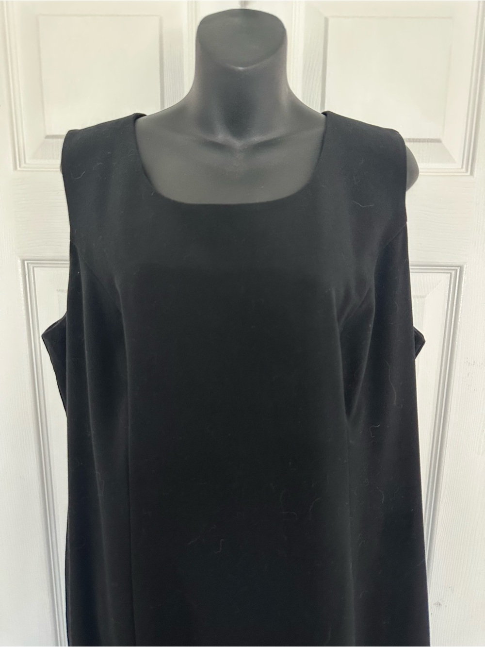 Briggs New York Black Strapless Shift Dress
